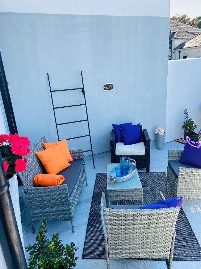 Funky Cozy Cottage With Outside Space Eastbourne Bagian luar foto