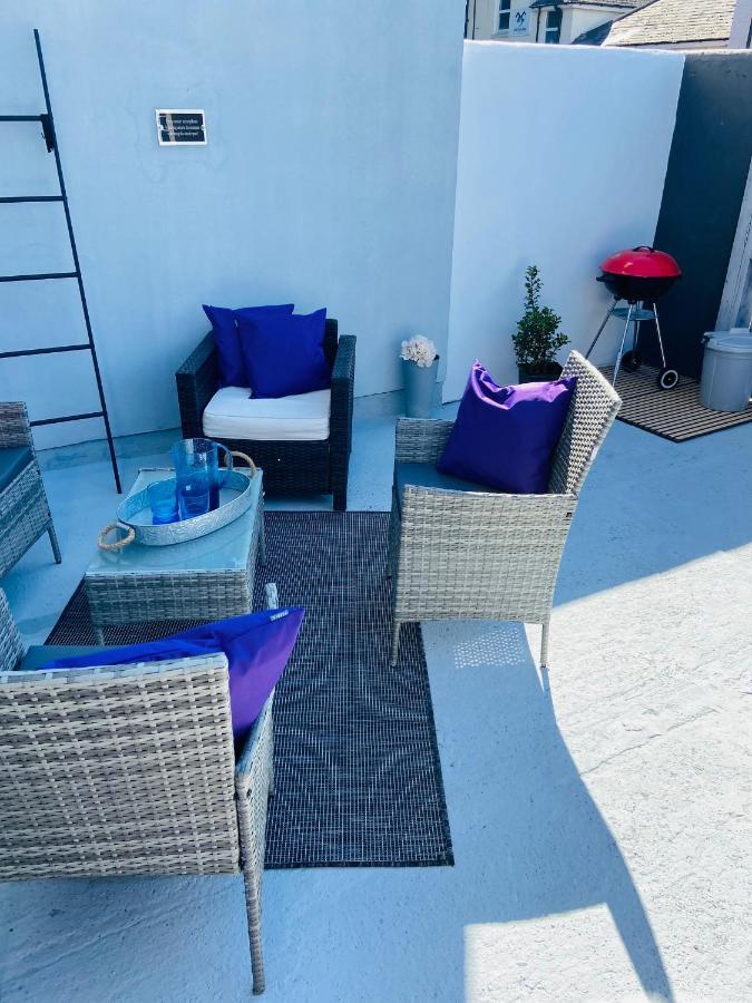 Funky Cozy Cottage With Outside Space Eastbourne Bagian luar foto